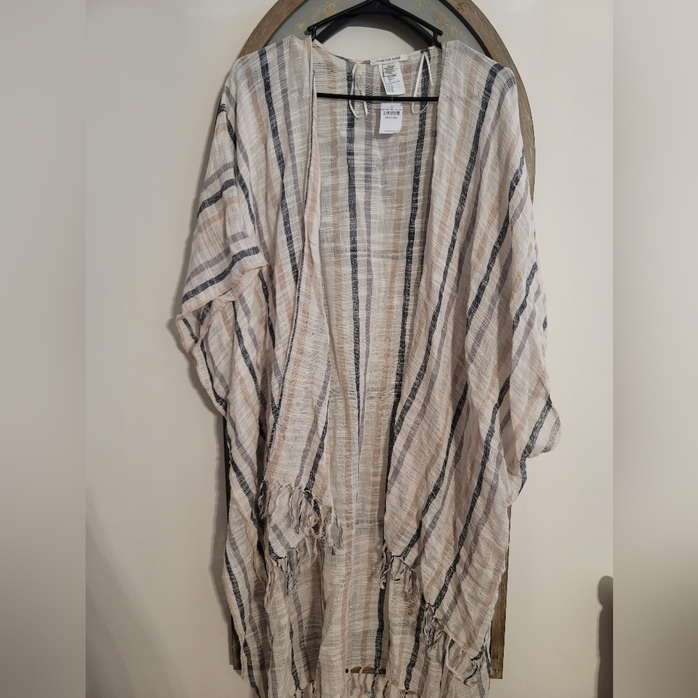 American Eagle kimono